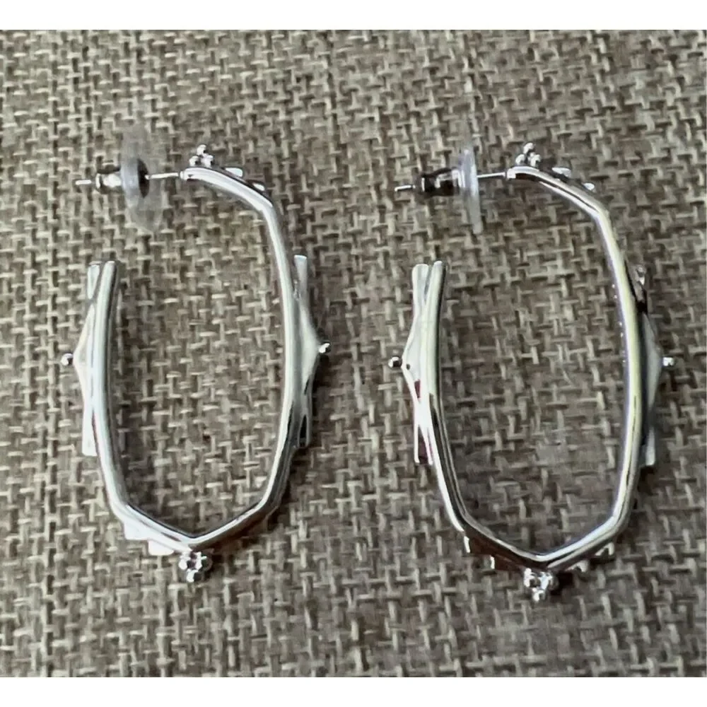 Kendra Scott NEW earrings - Baroque Ella silver hoops - Picture 3 of 8